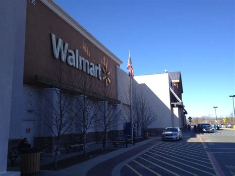 Walmart waynesville - 